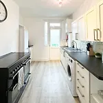Daire West End Avenue Lt By Furnished - Contractor - Business - Relocating Families