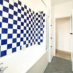 West End Avenue Lt By Furnished - Contractor - Business - Relocating Families Harrogate