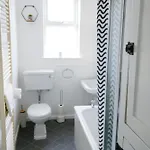 Appartamento West End Avenue Lt By Furnished - Contractor - Business - Relocating Families Harrogate
