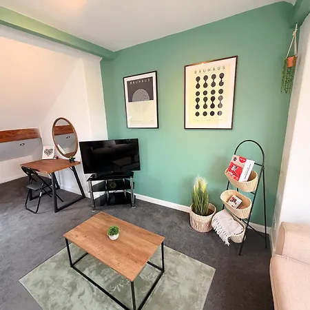 West End Avenue Lt By Furnished - Contractor - Business - Relocating Families * Harrogate